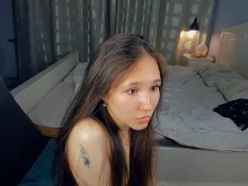 girl
        _firefly___ cam image #2015659