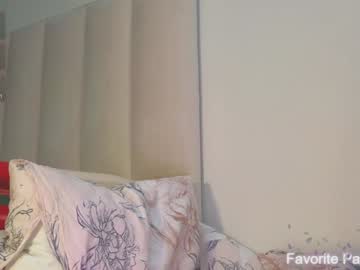 girl
        meghanesse cam image #5345179