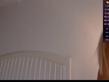 girl
        sweetgirlandbigcock cam image #441709