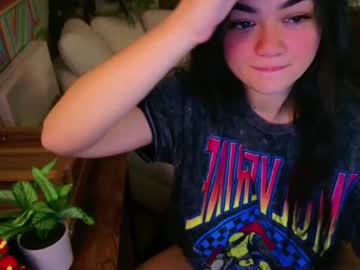 girl
        annatigarr cam image #6657202