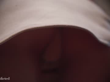 girl
        auddicted cam image #553052