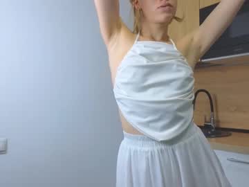 girl
        tellarhackes cam image #4666287