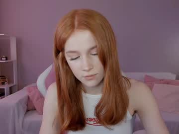 girl
        leahsthetics cam image #6527920