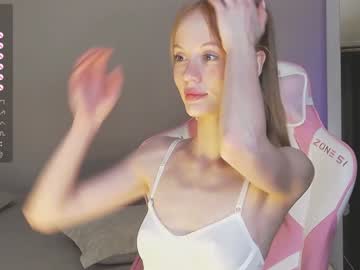 girl
        cute_shine cam image #4612096
