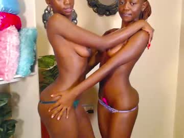 girl
        ebonysexytits1 cam image #3002577
