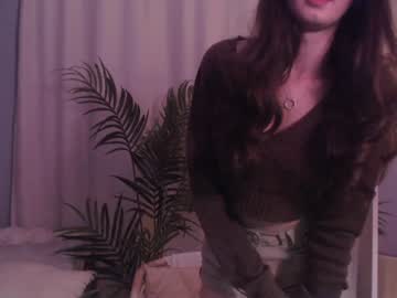girl
        sarasuo cam image #2056185