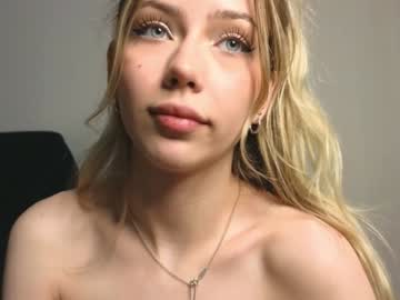 girl
        rainauge cam image #5003102