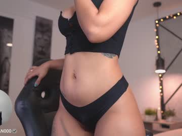 girl
        laura_roldan cam image #4018096