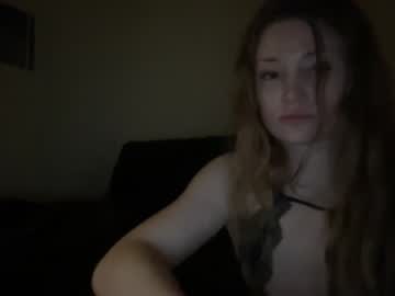 girl
        taylormoonxo cam image #761665