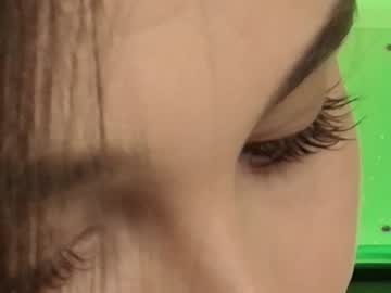 girl
        hollyextra cam image #5981730