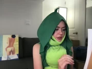 girl
        littlesugarpea cam image #2181471