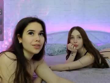 girl
        sabina_zara cam image #3370766