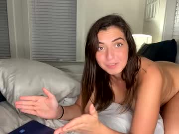 girl
        straightoutthetrailer cam image #4991524