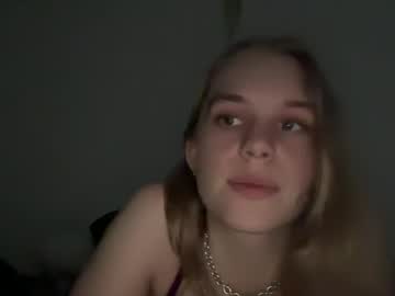 girl
        sofwithasecret cam image #6248256