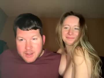 couple
        foxxycouple769 cam image #711420