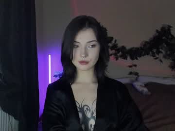 girl
        adelina____ cam image #3280086