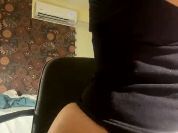 girl
        bubblybunnyyy cam image #5030434