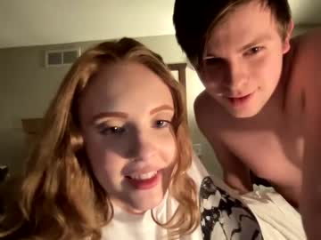 couple
        waxman919398 cam image #897911