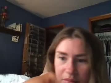girl
        elysadreyy cam image #1786010