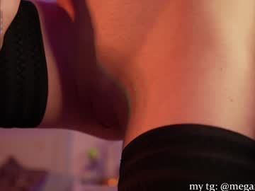 girl
        top_of_passion cam image #4356536