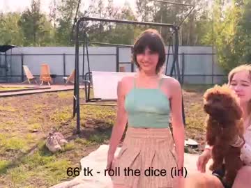 girl
        helensheaven cam image #4258859