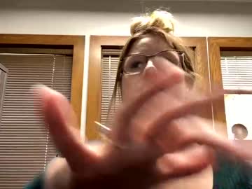 girl
        ginger7777777 cam image #15577