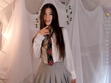 girl
        zarascarlett cam image #3107331