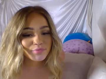 girl
        ari_02 cam image #2016418