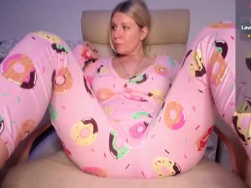 girl
        simply_sasha cam image #5462893