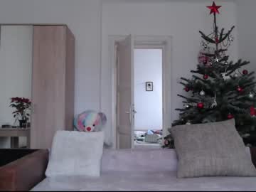 couple
        sexaddictcouple1 cam image #604090