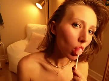 girl
        abbienextdoor cam image #6885613