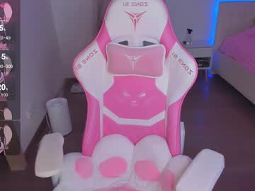 girl
        mollymurrrr cam image #6191852