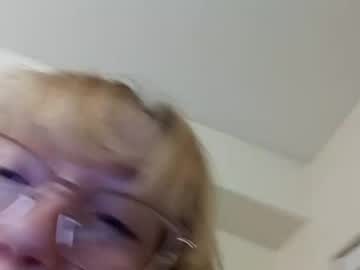 girl
        blonde_katie cam image #2885595