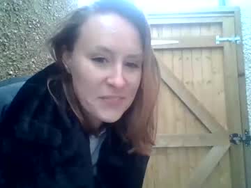 girl
        eatmypie69 cam image #2961291