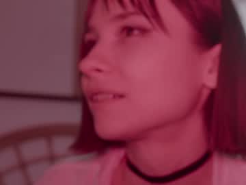 girl
        chaturbatable cam image #6402165