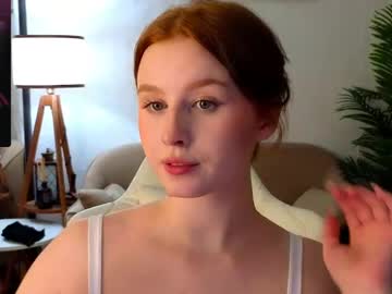 girl
        meow_babe_ cam image #6036448