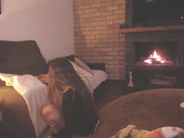 girl
        kendalltyler cam image #3983693
