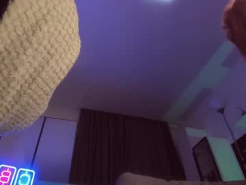 girl
        klttys__pearl cam image #5785636