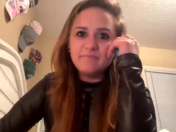 girl
        britneybuckly cam image #1644232