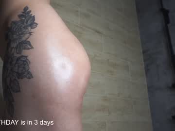 girl
        cassandra_diaz cam image #3736138