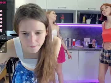 couple
        _nobody_knows_ cam image #390519