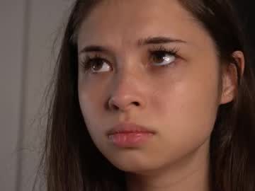 girl
        kusssecka cam image #6819902
