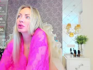 girl
        veola_new cam image #6564127
