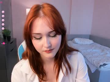 girl
        the_shy_redhead cam image #4891552