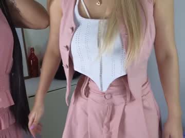 girl
        cloetonya cam image #4438582