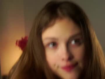 girl
        a_whole_eternity cam image #6188069