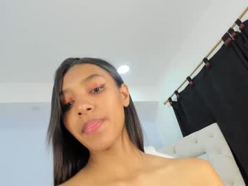 girl
        _monserrat__ cam image #4508090
