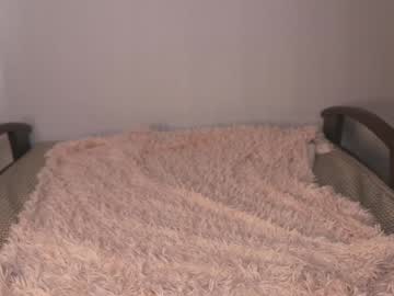 girl
        alisaa_01 cam image #4948318