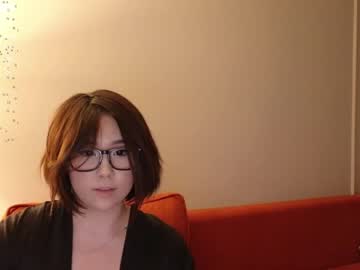 girl
        kimi_kay cam image #4190237