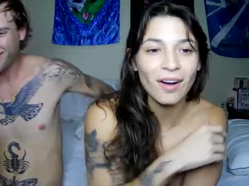couple
        jennaxbarry cam image #2347270